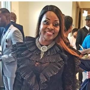 Meet your Posher, Sylvia